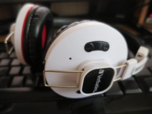 Verbatim Bluetooth Headphones хорошие наушники от компании