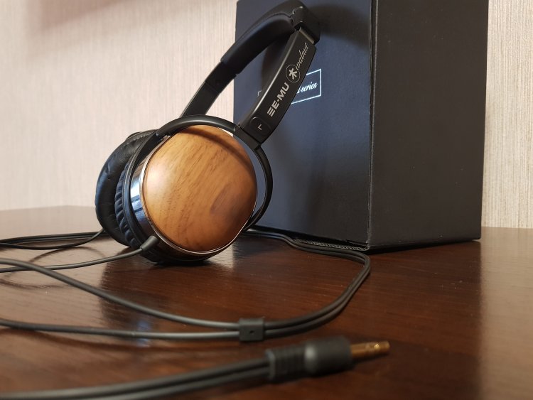 EMU Walnut