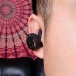 Bose SoundSport Free в ухе