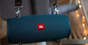 JBL Xtreme 2 на ремне