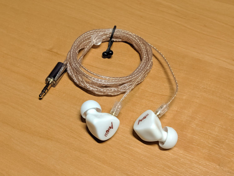 Кабель OE Audio 2Dual OFC и Anew U1