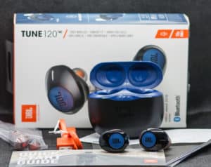 JBL Tune 120TWS комплектация