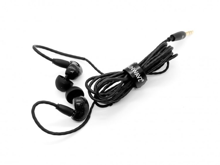 Brainwavz B200