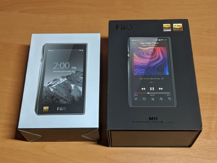 Упаковка FiiO X5-III и FiiO M11