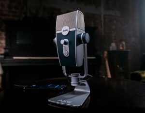 USB микрофон AKG Lyra - для подкастов, стримов, видео для Youtube