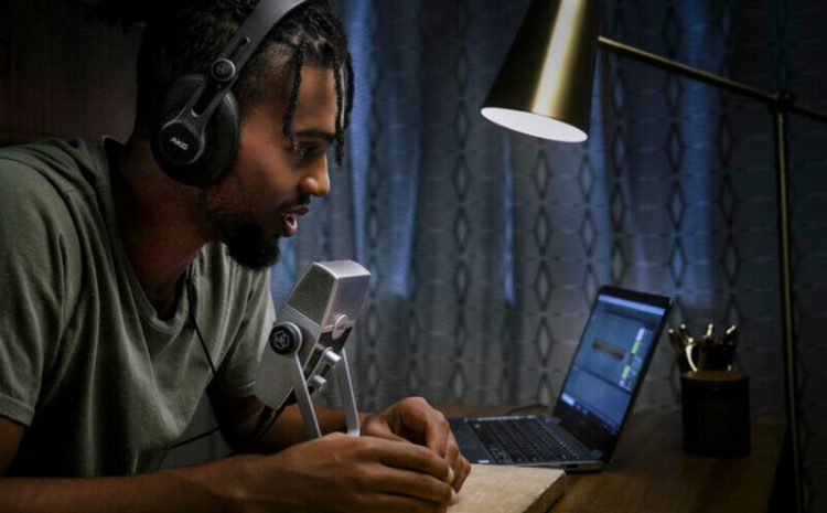 USB микрофон AKG Lyra - для подкастов, стримов, видео для Youtube