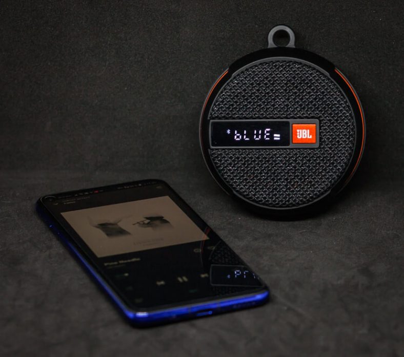 Обзор JBL Wind 2 – компактная портативная колонка