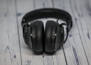JBL CLUB 950NC кнопки, разъёмы и индикаторы