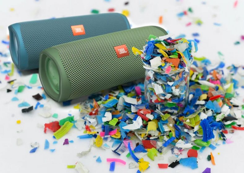 JBL Flip 5 Eco - на 90% из переработанного пластика 2 JBL Flip 5 Eco — на 90% из переработанного пластика