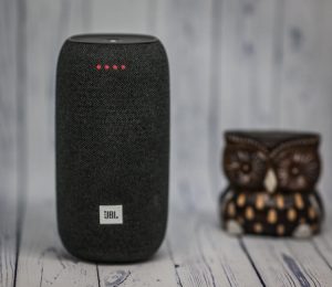 JBL Link Portable индикация (микрофоны выключены)