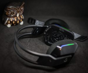 Logitech G733 излучатель и пластиковое оголовье