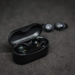 Anker Soundcore Life Dot 2 кейс внутри