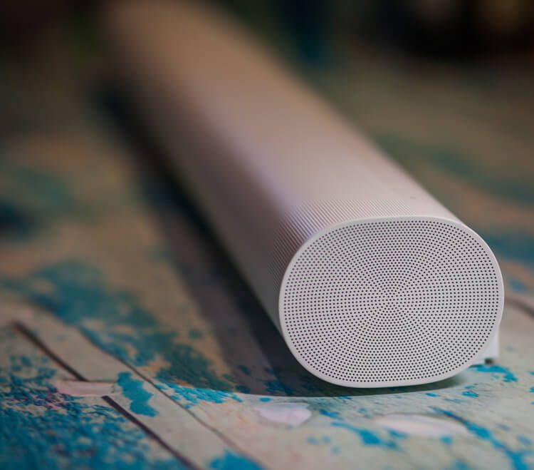 Sonos Arc сбоку