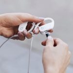 Powerbeats 4 зарядка lightning