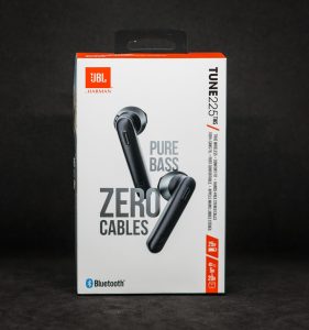JBL Tune 225 TWS коробка