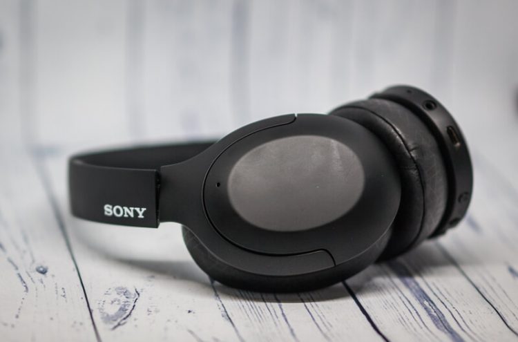 Sony WH-H910N чаши, сенсорная панель