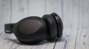 Sony WH-H910N разъёмы Type-C и 3,5 мм
