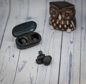 Беспроводные наушники с микрофоном Sony WF-XB700