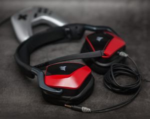 Corsair Void Elite Surround поворотные чаши