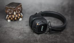 Беспроводные наушники Marshall Major IV