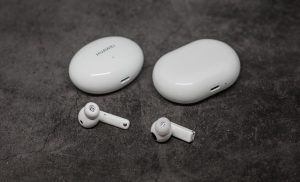 Huawei Freebuds 4i и Huawei Freebuds Pro