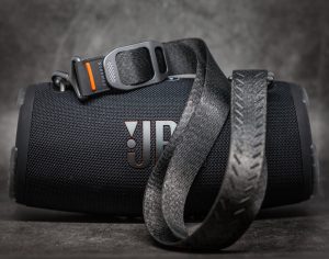 JBL Xtreme 3 ремень с открывалкой