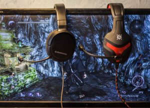 Defender Scrapper 500 и SteelSeries Arctis 1