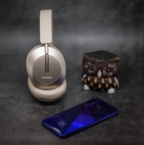 Наушники Huawei FreeBuds Studio gold