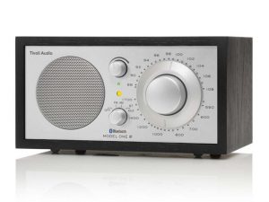 Tivoli Audio Model One BT радиоприёмник высшего класса