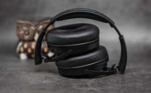 Tronsmart Apollo Q10 в сложенном состоянии