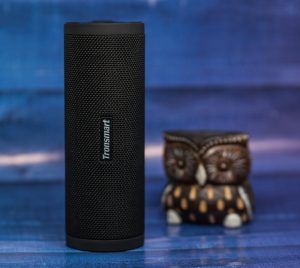 Колонка Tronsmart Force 2 вертикальное положение