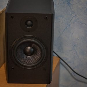 Sven MC-30 зависимая колонка