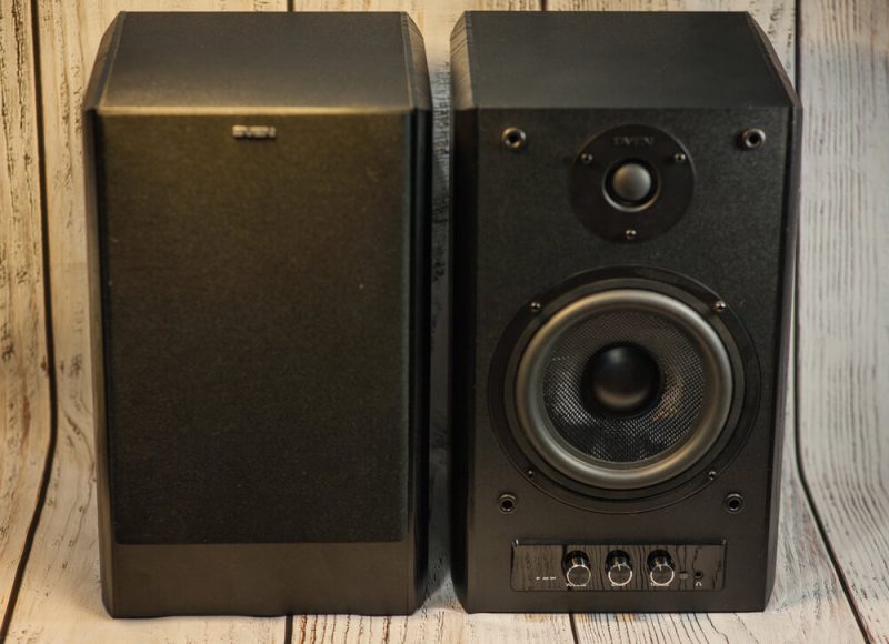 Колонки 2.0 Sven MC-30 с защитой и без
