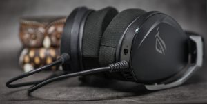 Asus ROG Theta 7.1 защита провода и разъём для микрофона