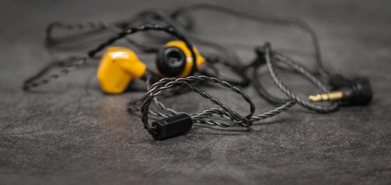 Campfire Audio Honeydew разделитель и "бегунок" на кабеле