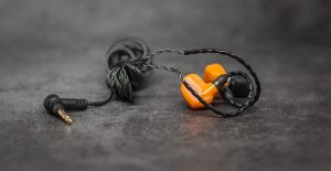 Campfire Audio Satsuma комплектный кабель: заушины и угловой штекер