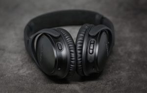 Bose QuietComfort 35 II кнопки
