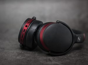 Sennheiser HD 458 BT разъёмы и кнопки