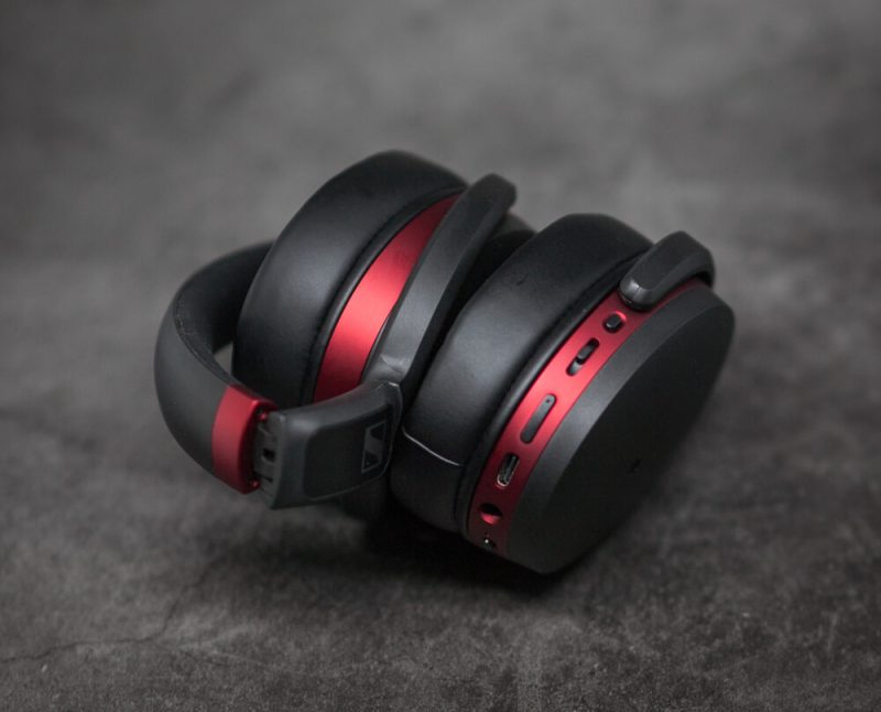 Sennheiser HD 458 BT складная конструкция