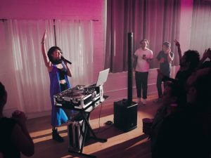 jbl prx one lifestylephoto dj female 1
