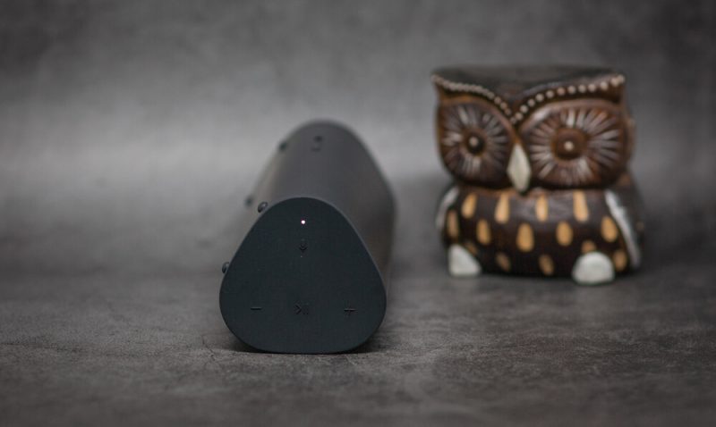 Sonos Roam кнопки управления и индикатор