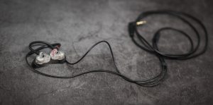 Sennheiser IE 100 Pro clear, прозрачные корпусы