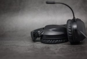 Asus ROG Strix Go Core складная конструкция, шарнир