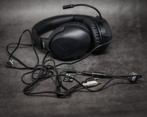 Asus ROG Strix Go Core подключение переходника