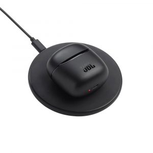 jbl tour pro tws product image charger 2