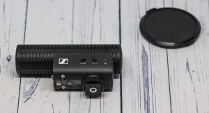 Sennheiser MKE 400 сбоку