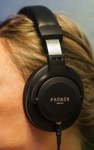 Phonon SMB-03 на голове