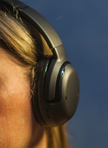 JBL Tour One посадка, размер чаши