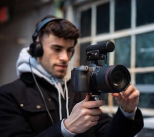 Sennheiser MKE 400 накамерный микрофон