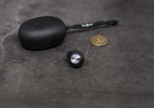 Sudio T2 сенсорная панель